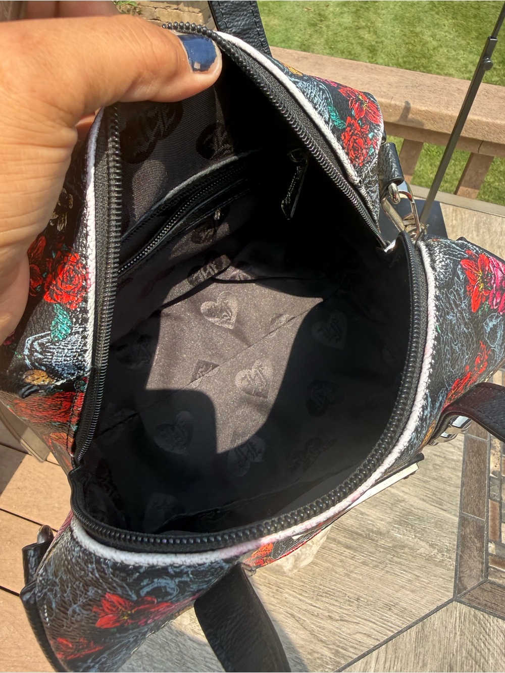 EUC Loungefly Black Floral Skull Mini Satchel with Red & Pink Roses - Picture 9 of 11